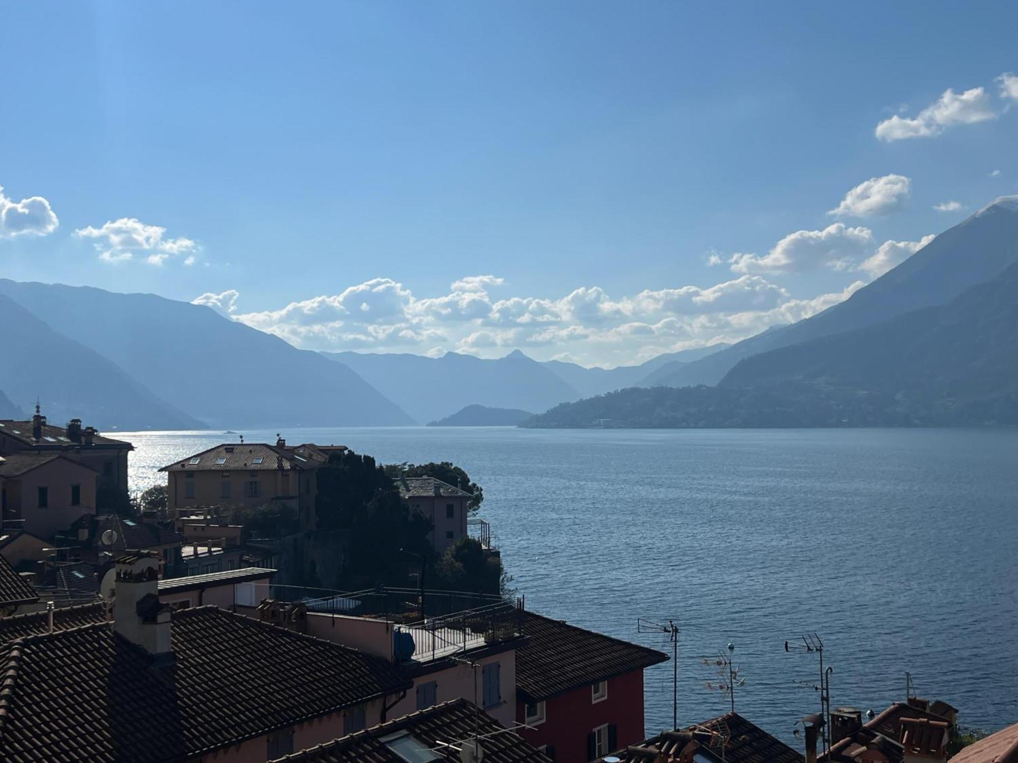 Center Lake View, Βαρένα Εξωτερικό φωτογραφία
